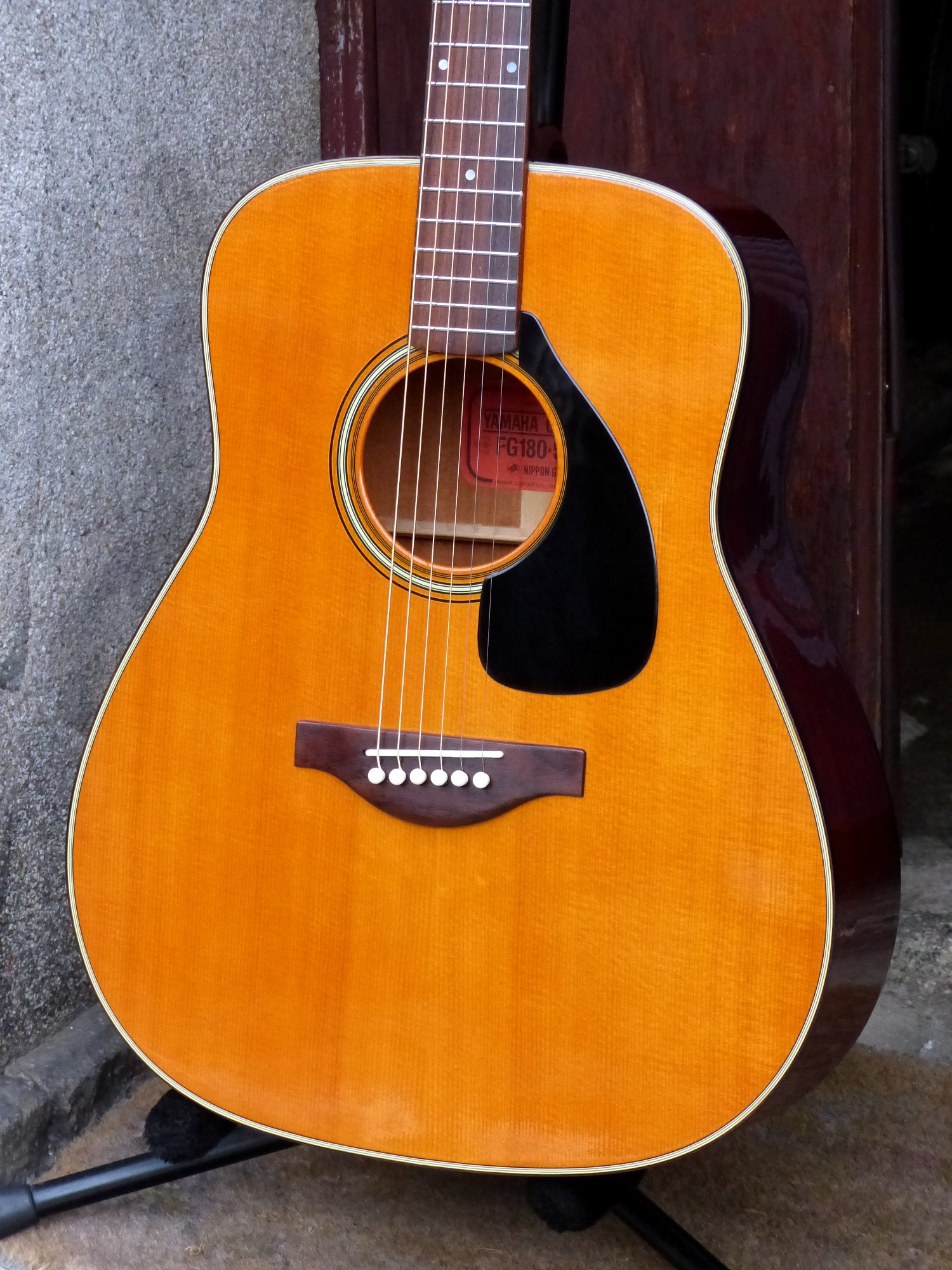 YAMAHA '16 FG180-50TH (50周年記念モデル) – 京町家のギターショップ ライトニン